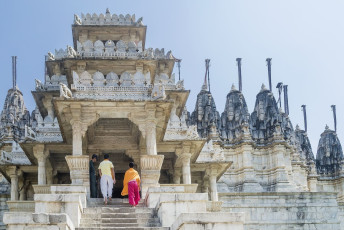 The grand entrance of Ranakpur Jain temple. This white Marble Temple has stunning architecture with more than 1000 pillars and symmetric design, has a great history associated and is one of the biggest Jain pilgrimage in Rajasthan © Marco Taliani de Marchio