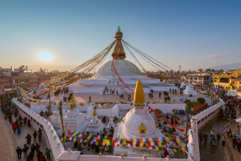 With its giant mandala the Boudhanath Stupa in Kathmandu is the largest
spherical stupa in the world. After the 2015 earthquake which caused severe
damage especially to the spire, extensive restoration work restored it to its
former glory. © kla3950