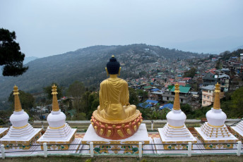 The Gaden Tharpa Choling Monastery sits on a hilltop in Kalimpong and was established by Domo Geshe Rinpoche in 1906 when he traveled to India on a pilgrimage and to collect medicinal plants © Kakoli Dey