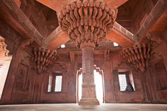 The Inner Courtyard and Harem Quarters at the citadel of Fatehpur Sikri built in red sandstone with a scattering of latter date marble monuments, near Agra, India © Xaier Arnau
