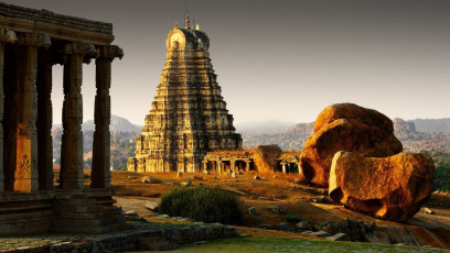 The mighty Virupaksha Temple at Hampi is an important cultural and historical site, dedicated to its namesake Lord Virupaksha, a form of Lord Shiva.