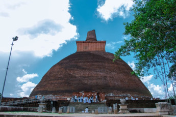The Jethawanaramaya Stupa is the world’s tallest ancient stupa. It is located in the ruined Jetavana Monastery in Anuradhapura, the ancient capital of Sri Lanka. At one time the complex was believed to have housed 10,000 monks © Rusiru Bhagya