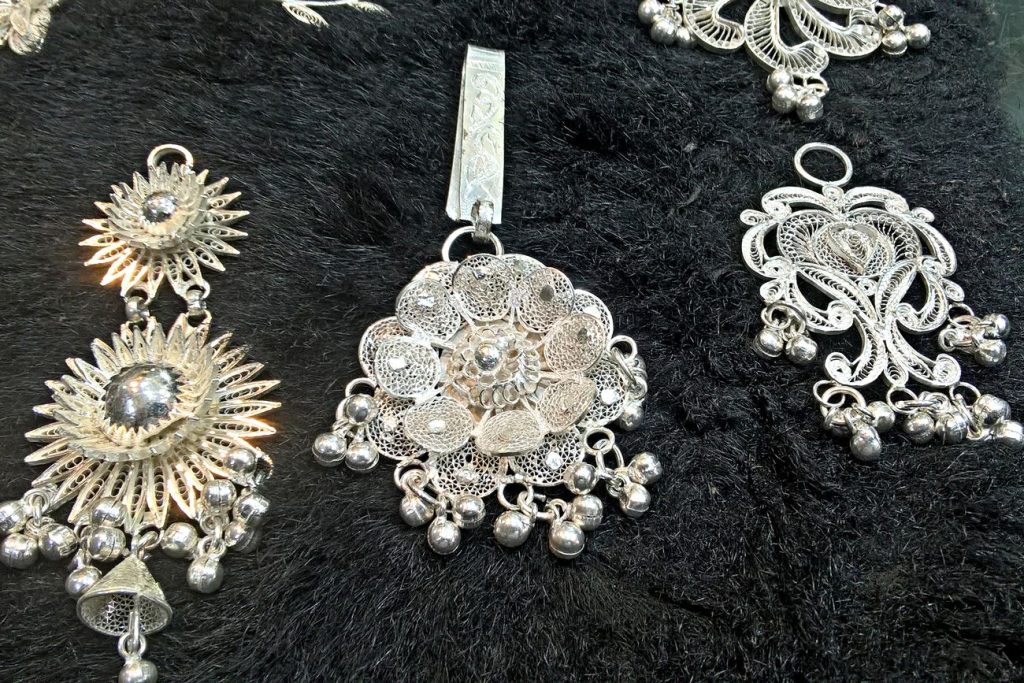 Silver Filigree Work Cuttack, Odisha – The Fine Tarakashi