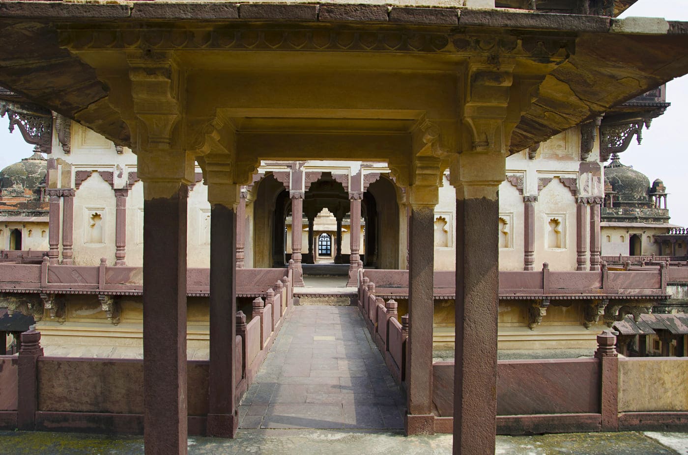 A view of the inside of Datia Palace, which is also named Bir Singh Dev Palace or Bir Singh Palace, Madhya Pradesh 