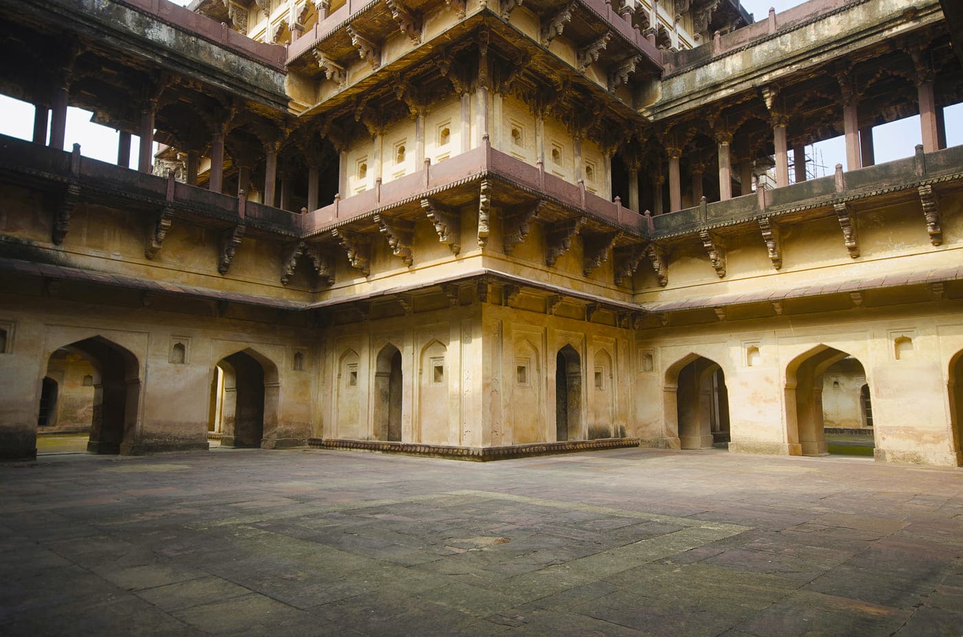 The courtyard of the Datia Palace looks at the two storeyed passageways that take one across the palace with over 440 rooms, Madhya Pradesh