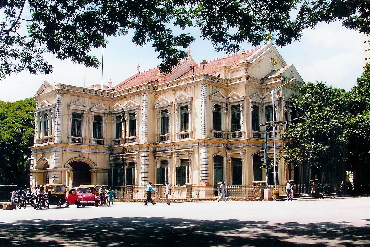 A grand view of Mayo Hall which is a government building located in the center of Bangalore. It is a remarkable brick and mortar structure built in the memory of the fourth Viceroy of India (1872), Lord Mayo 