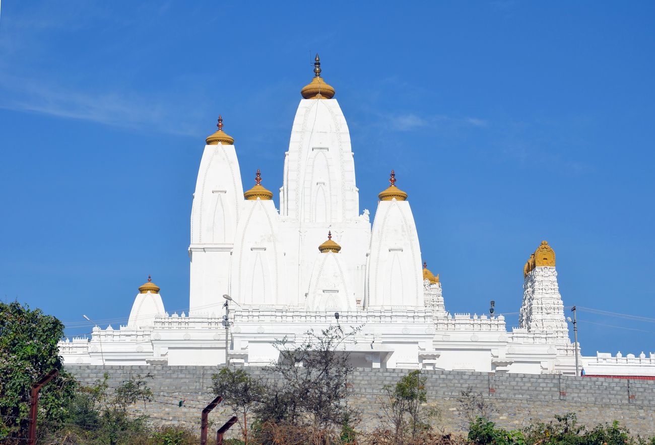 A grand view of Sri Dwadasha Jyotirlinga Temple which is a Hindu temple that is situated on the Omkar Hills. It is a very unique temple as one can see all the twelve Jyotirlingas (replicas) here in Karnataka state 