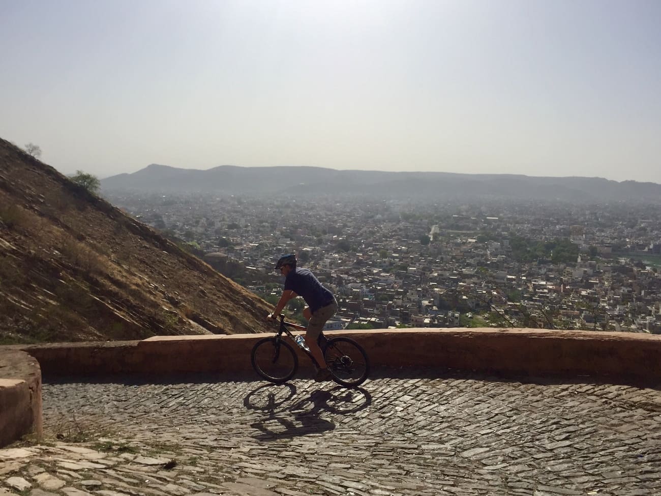 A pleasant cycle ride through the mountains of Nahargarh in Jaipur