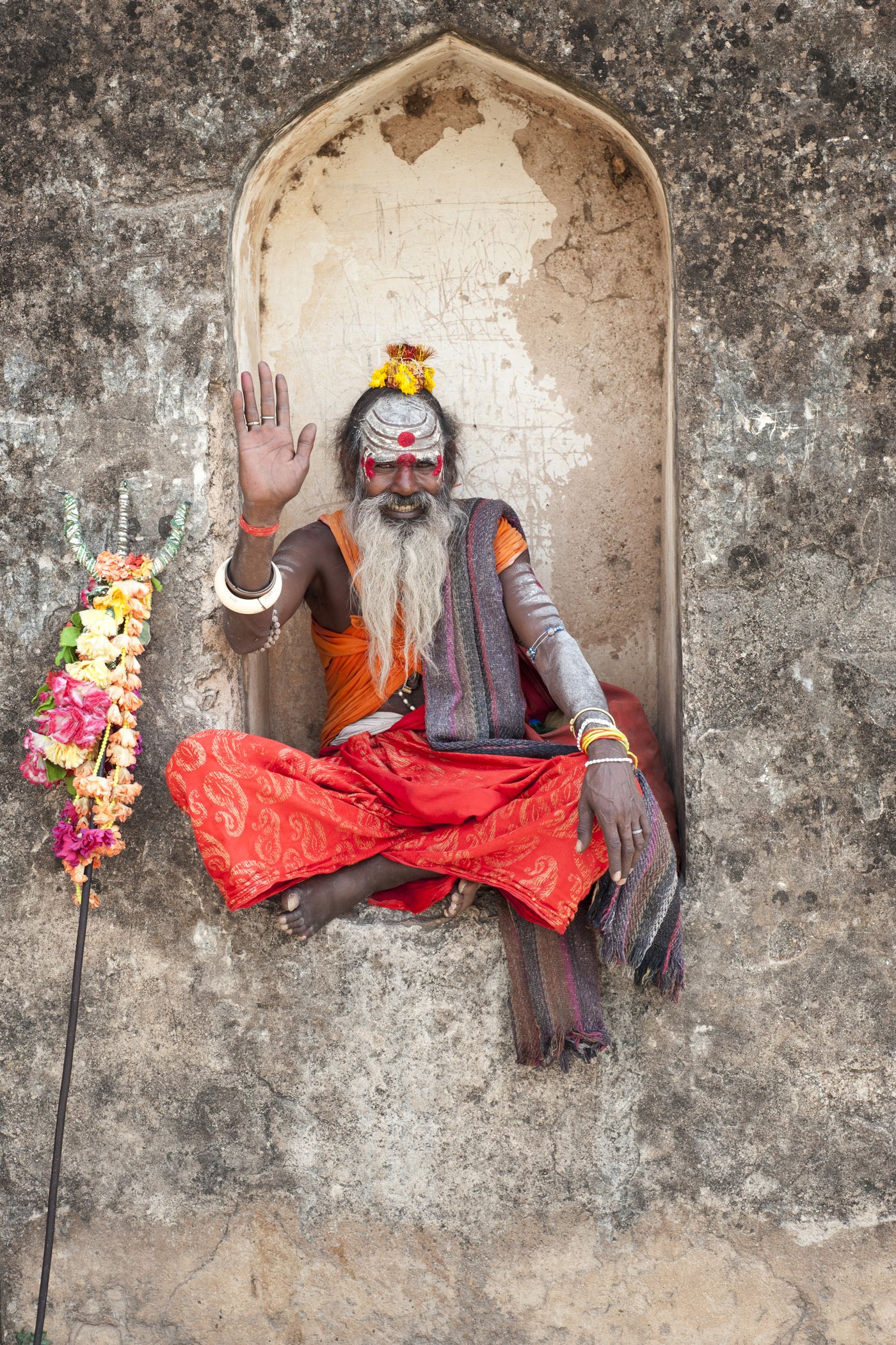 A sacred Sadhu man with customary painted face, blessing at Lakshmi Narayan Temple, Orchha © B.Stefanov