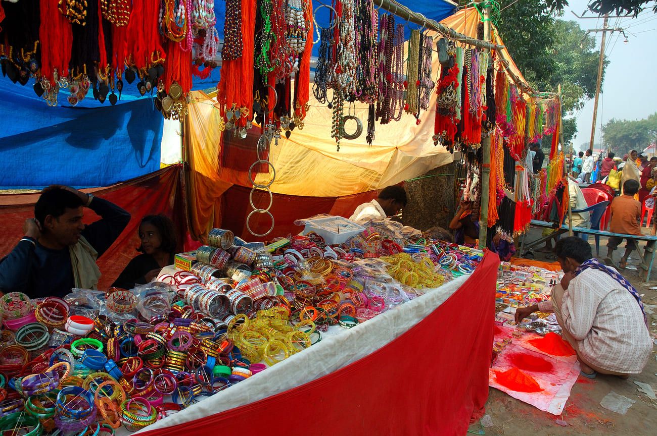 A fascinating jewelry stall with thousands of colorful bracelets to choose from at the Sonepur fairgrounds 