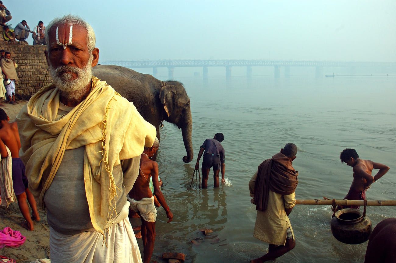 A priest standing on the banks of the Gandak River in Sonepur 
