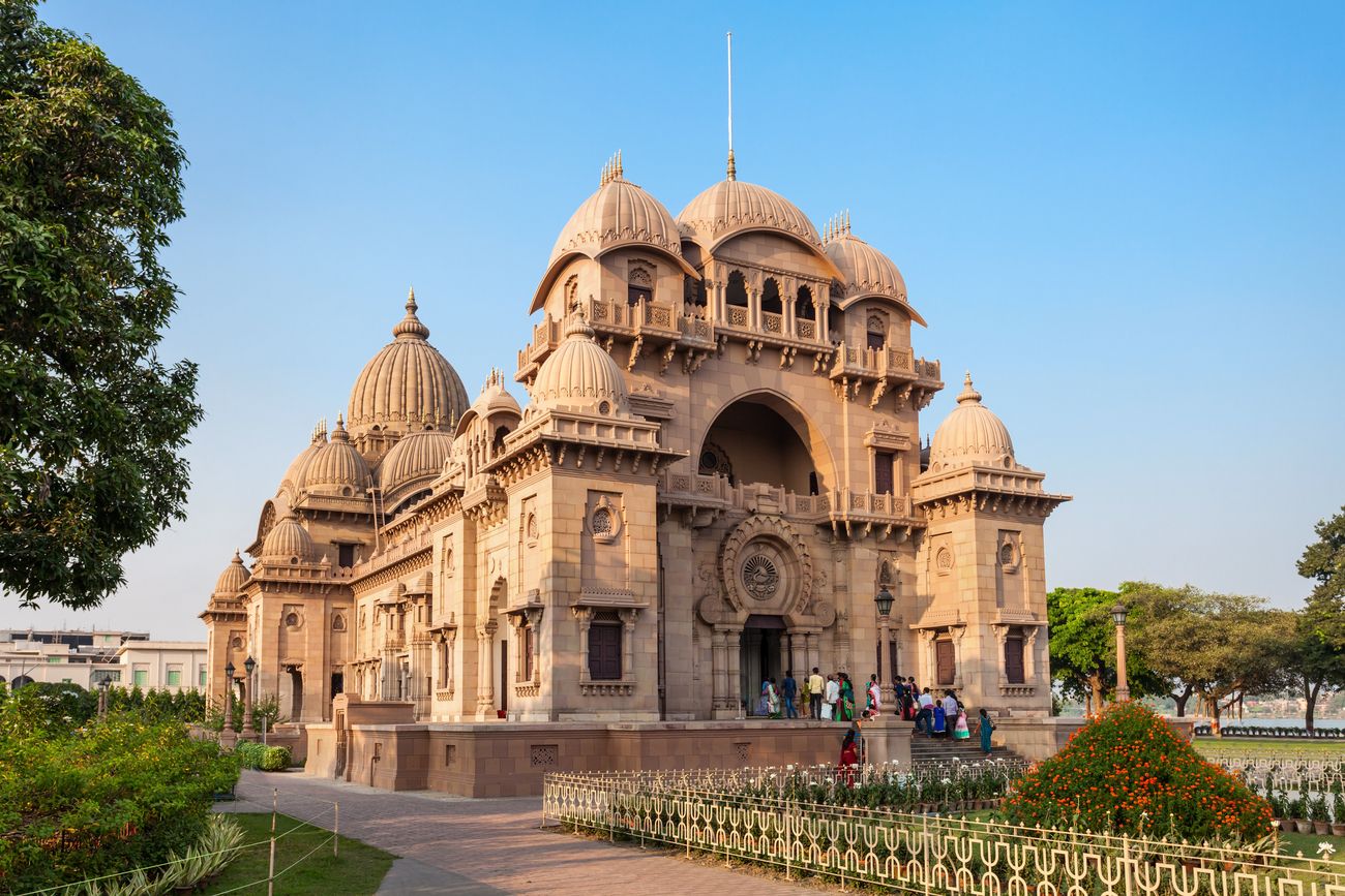 Belur Math which is the headquarters of Ramakrishna Math and Mission which was started by Swami Vivekananda