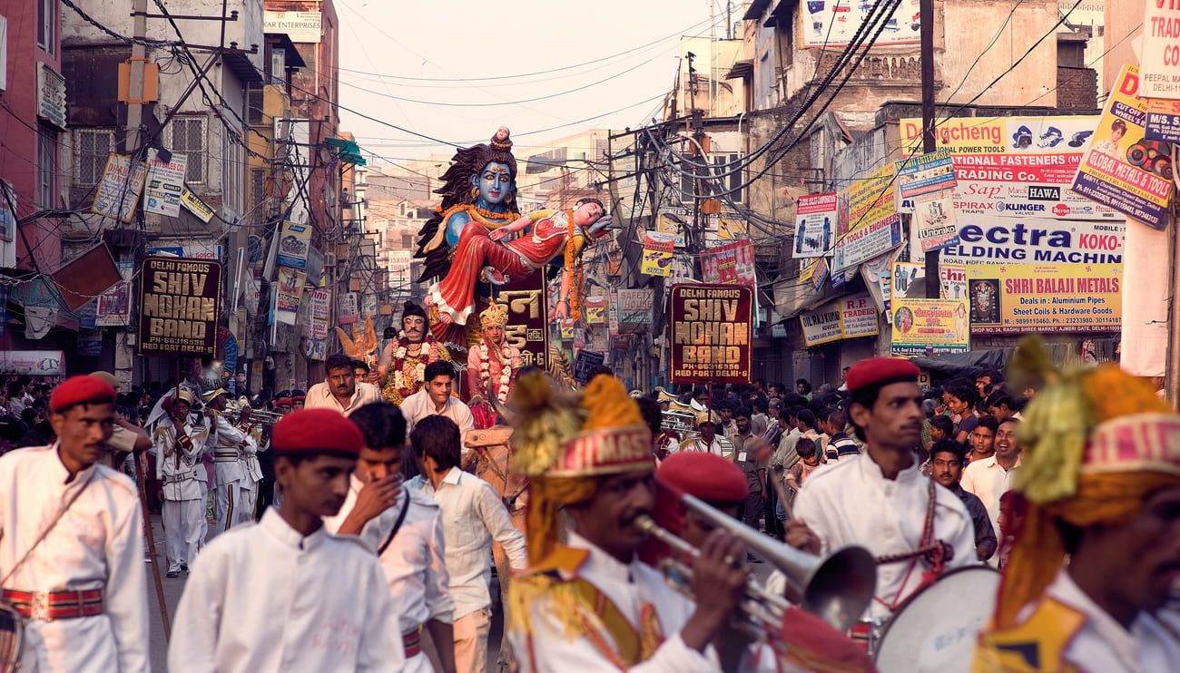 Diwali, the Indian festival of lights, is a very lively parade, Delhi 