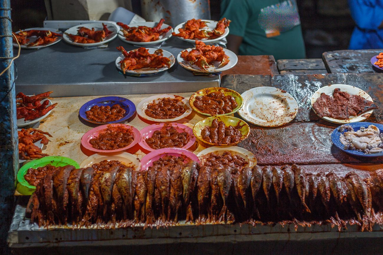 A stall on the Marina Beach selling delicious fried masala fish and a variety of fresh seafood, enough to make the mouth water