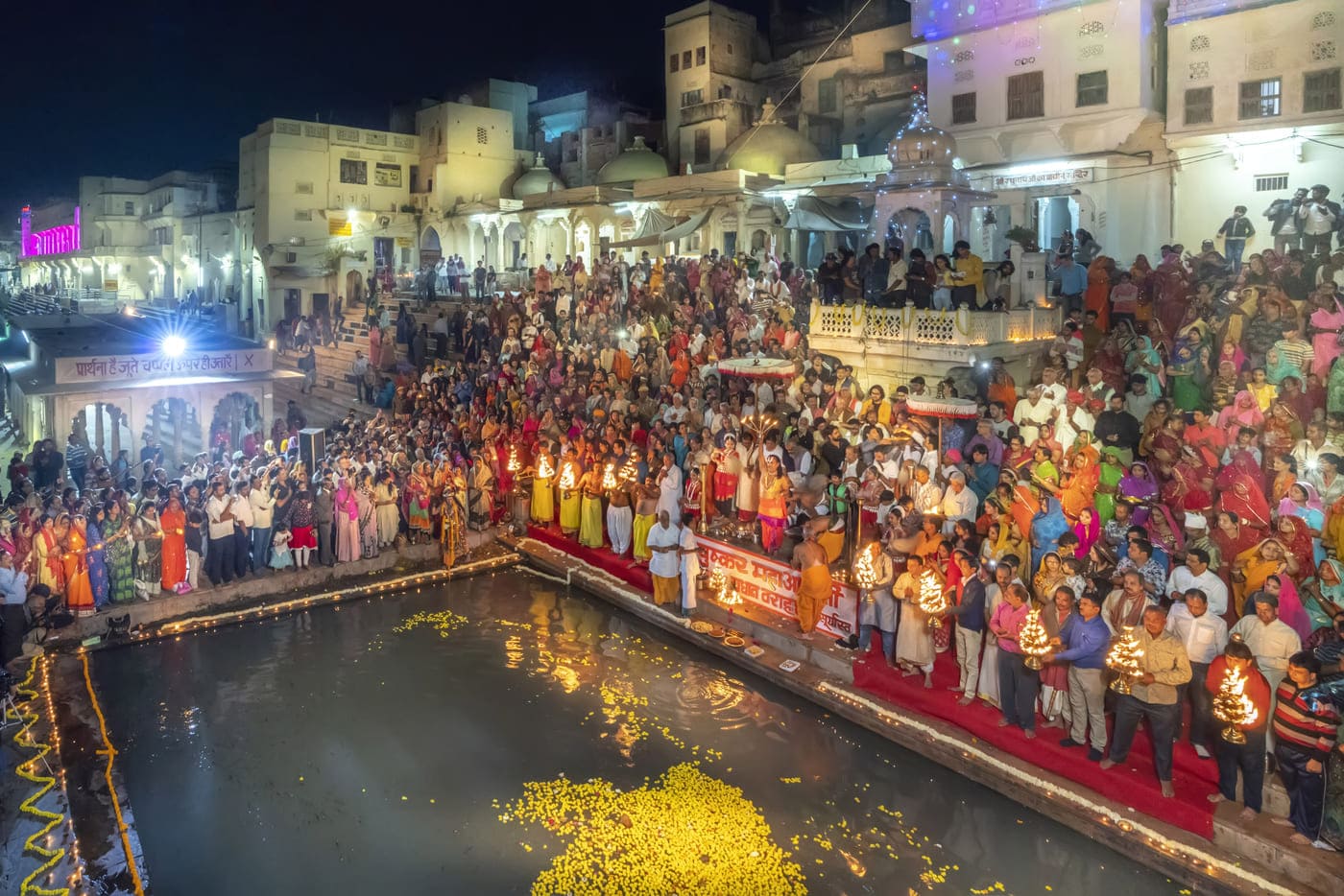 The Kartik Purnima, a Hindu, Jain and Sikh cultural festival, is celebrated on the fifteenth lunar day of Kartik. Crowds of people attend this occasion at Pushkar Ghat 