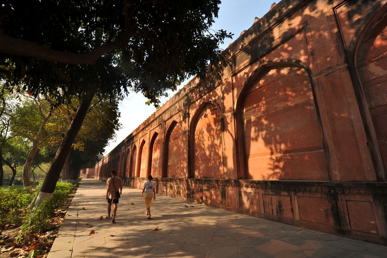 boundary wall taj mahal