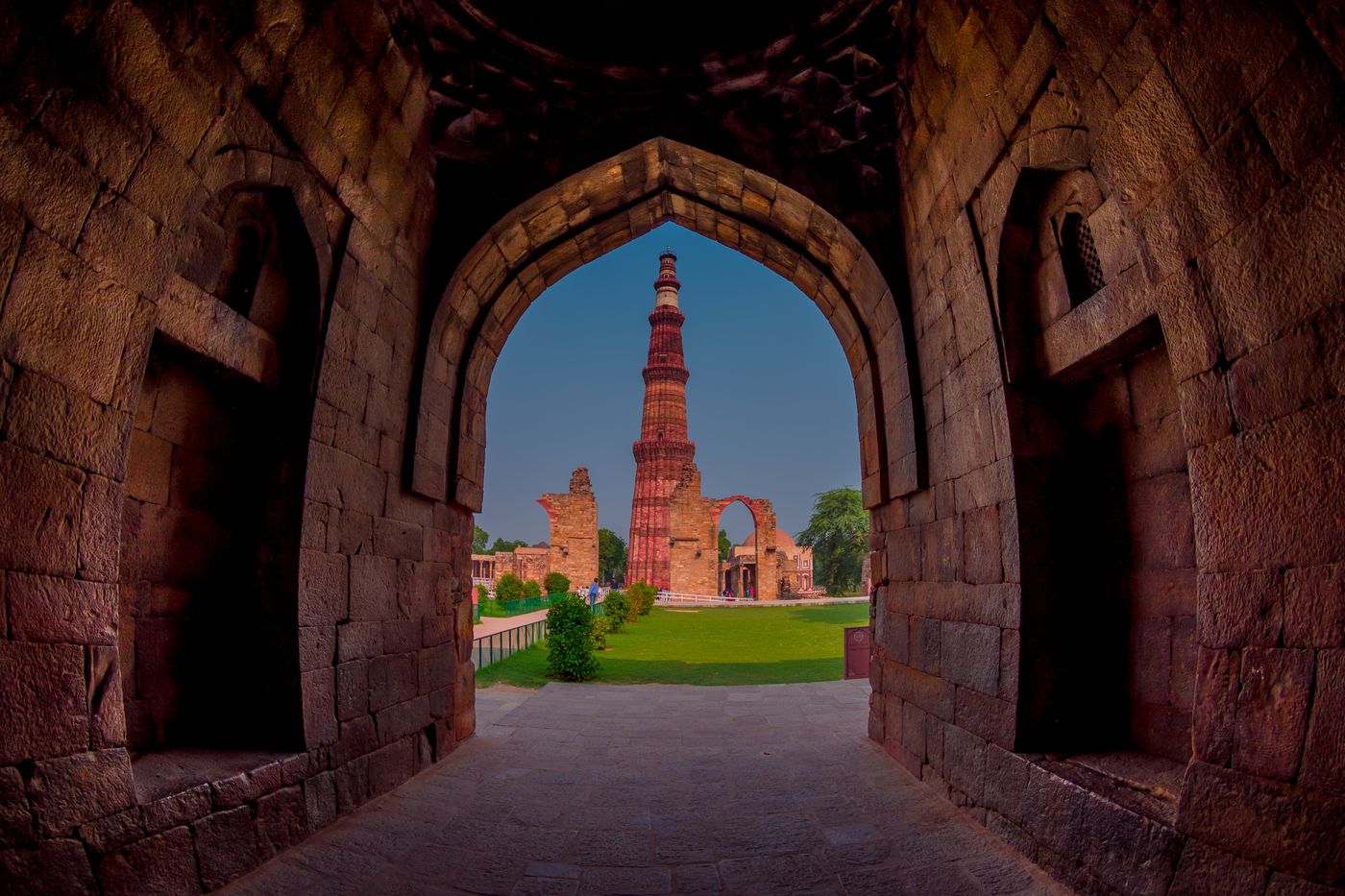 qutub minar complex new delhi