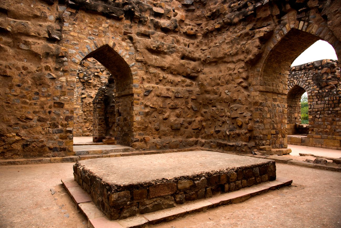 tomb of alauddin khilji, qutab minar 25