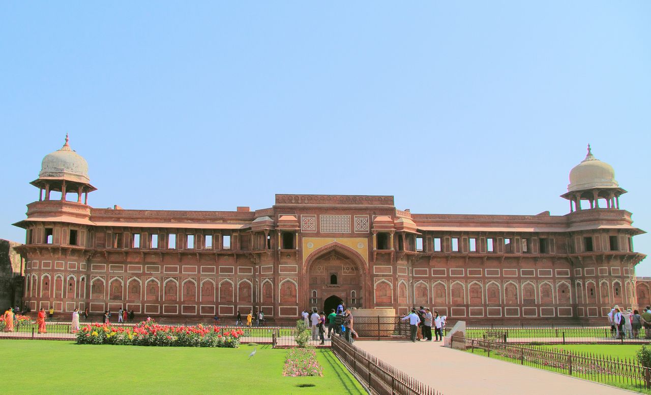the Jahangiri Mahal in Agra Fort