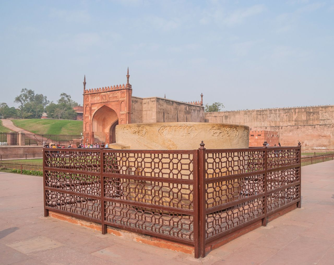 Jahangir’s enormous bathtub