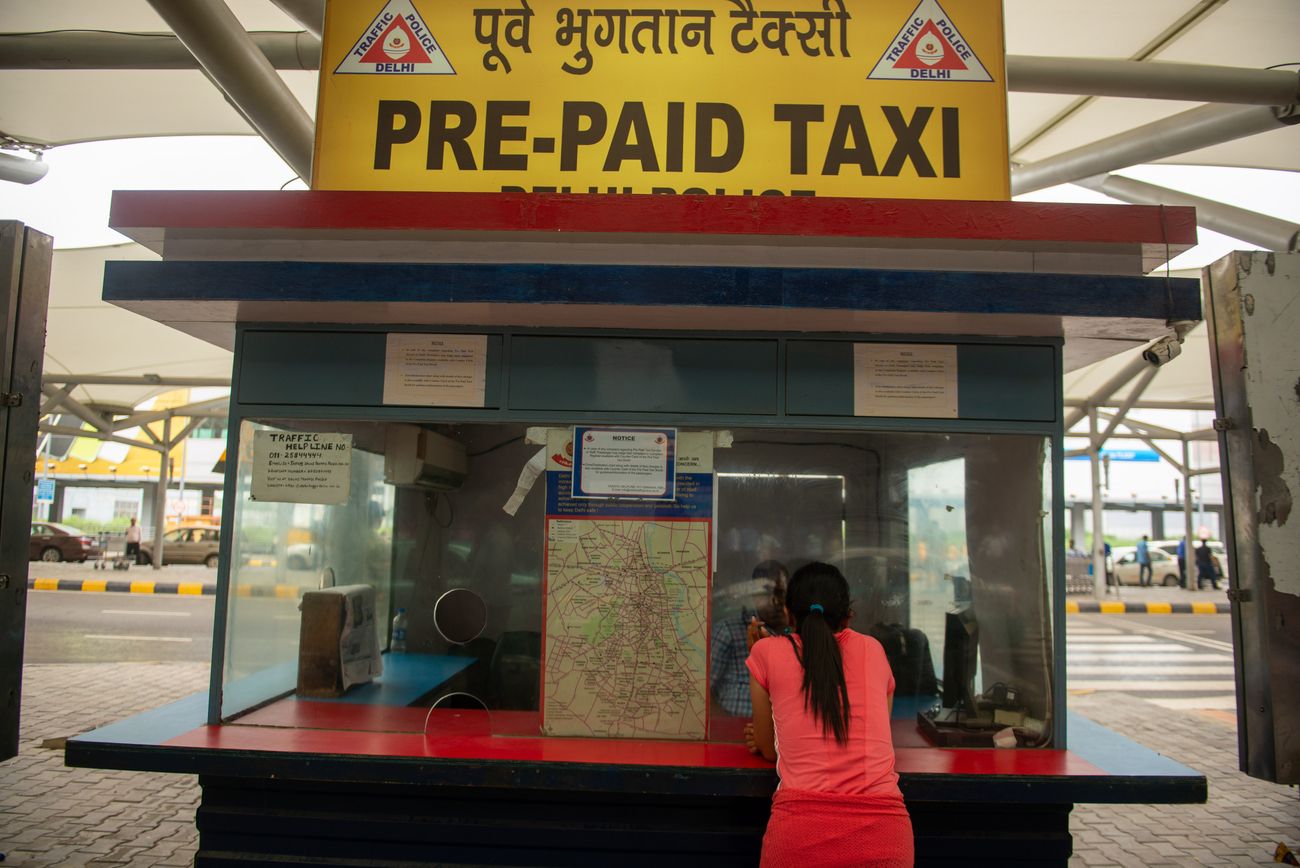 prepaid taxi booth at delhi airport