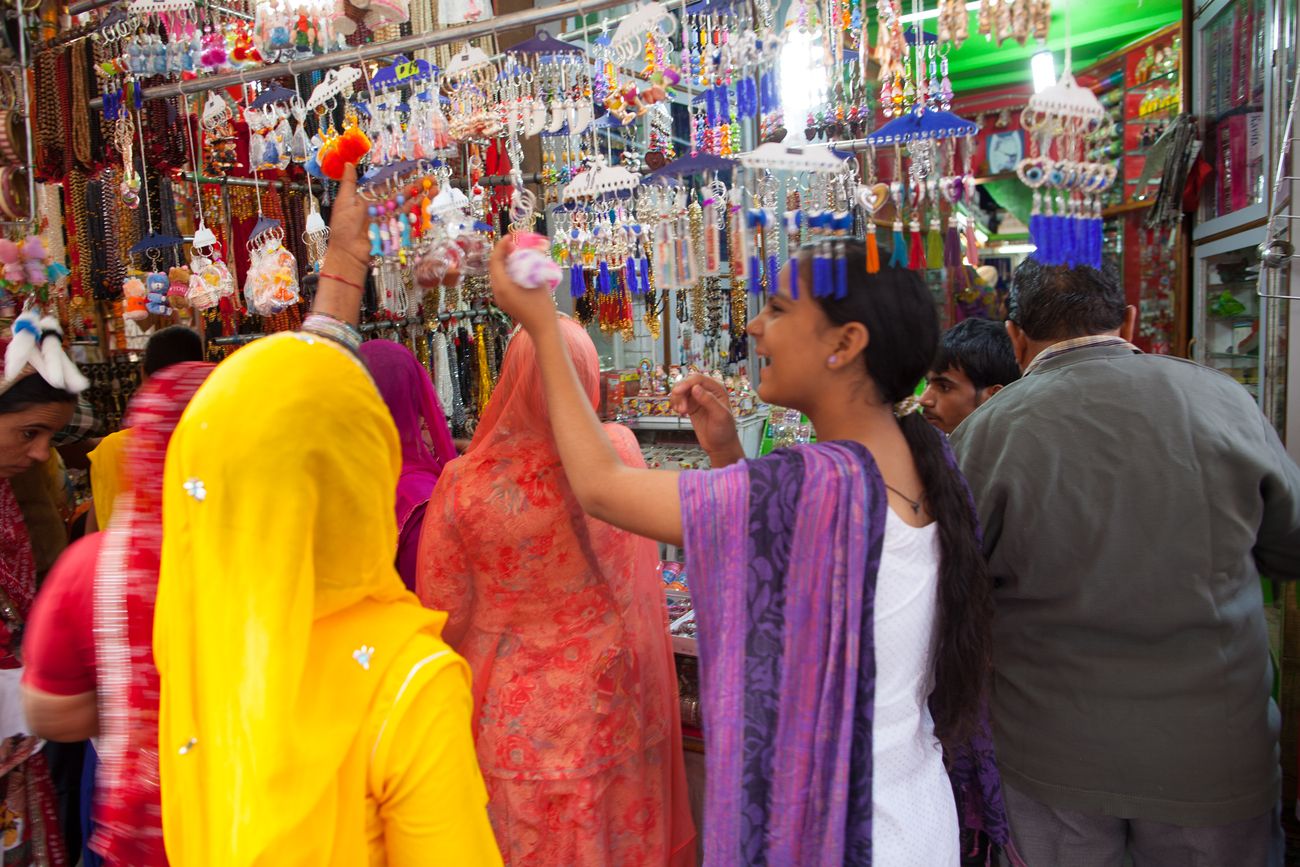 pushkar shopping guide and tips