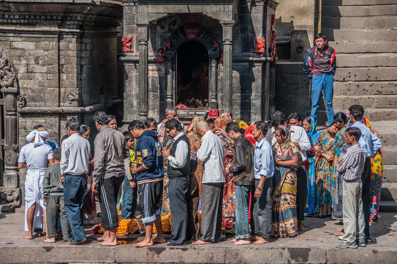 people walking around the pashupatinath temple kathmandu