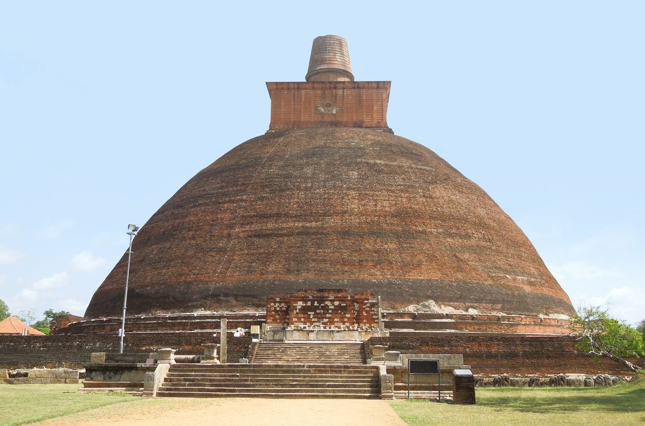 anuradhapura travel guide